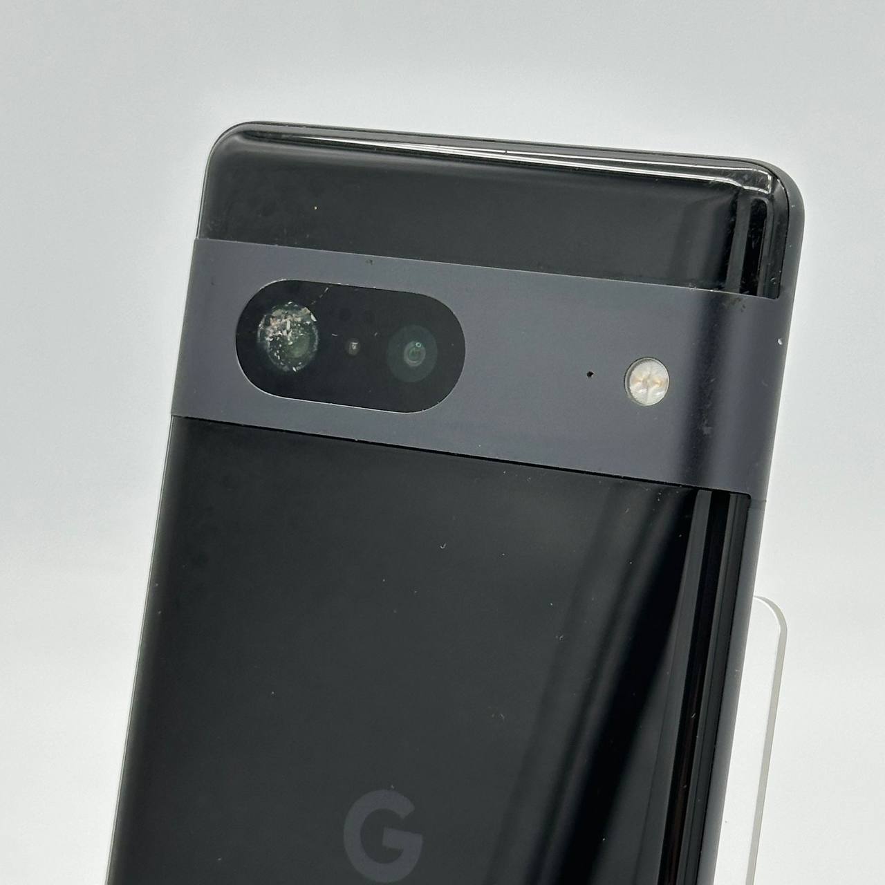 Google Pixel 7 (Unlocked) 8GB RAM 128GB Obsidian Black