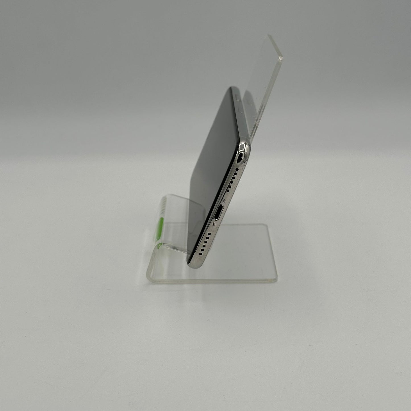 Apple iPhone X 64GB White