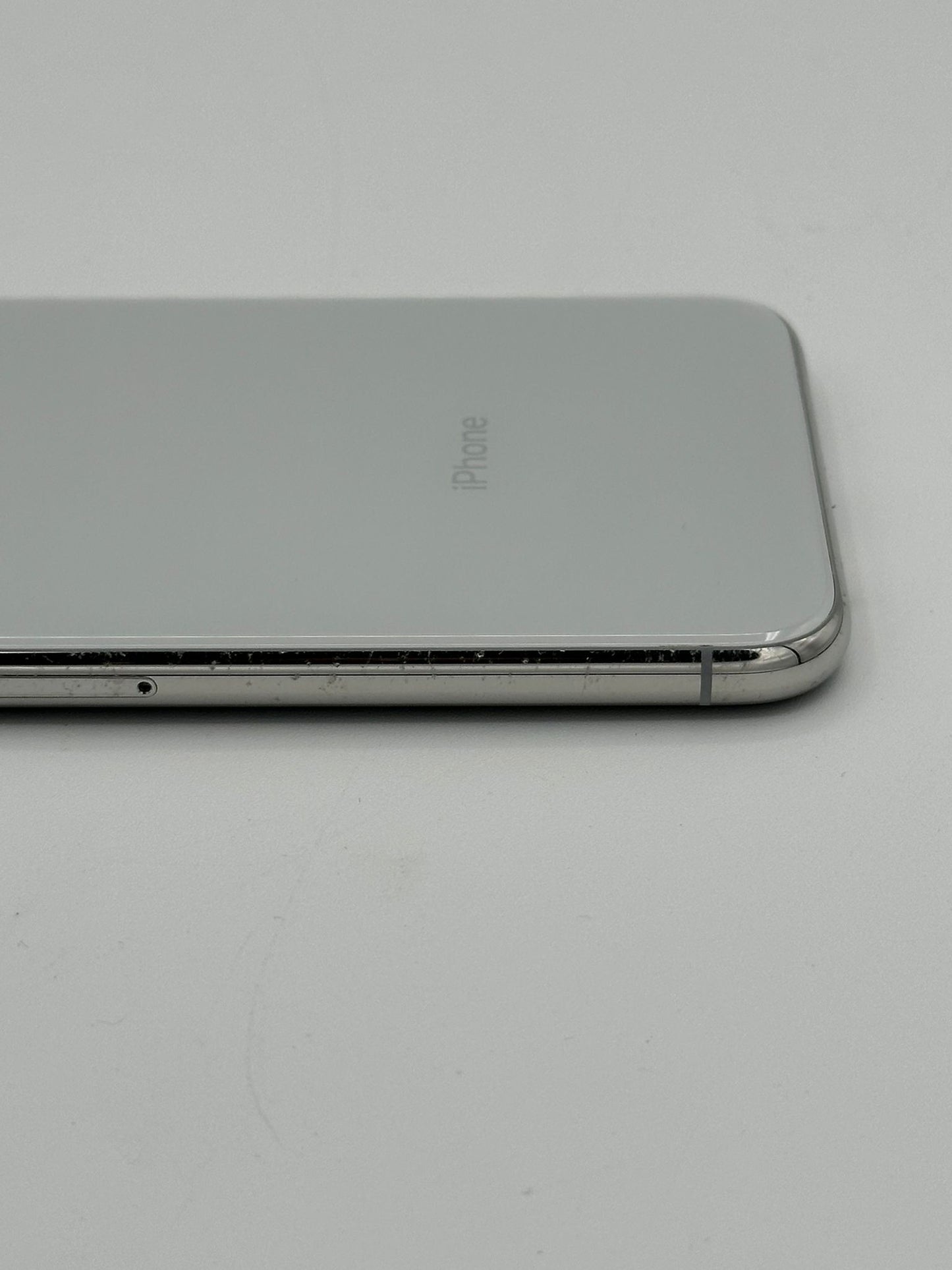 Apple iPhone X 64GB White