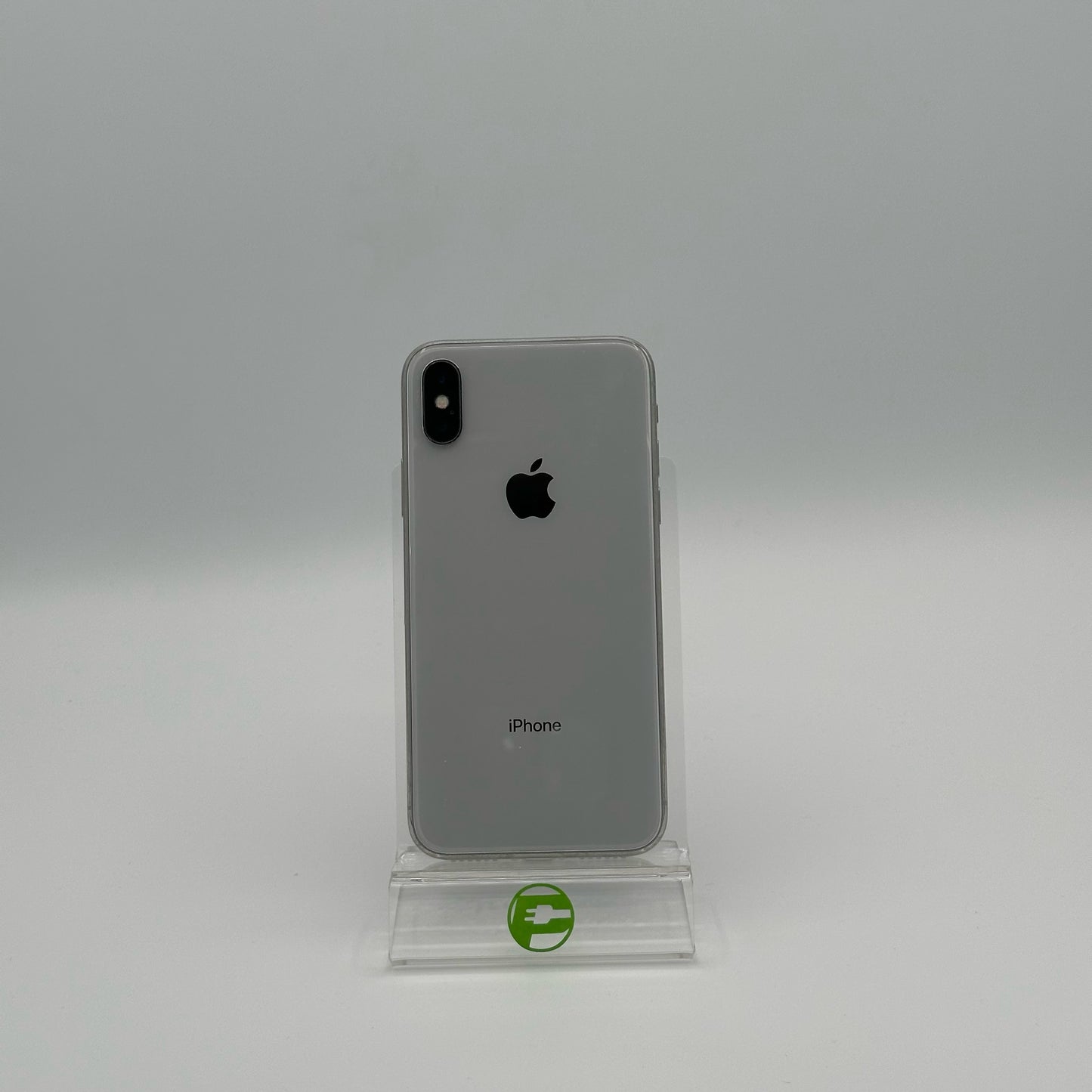 Unlocked Apple iPhone X 64GB 16.7.10 Silver A1901 MQAD2VC/A