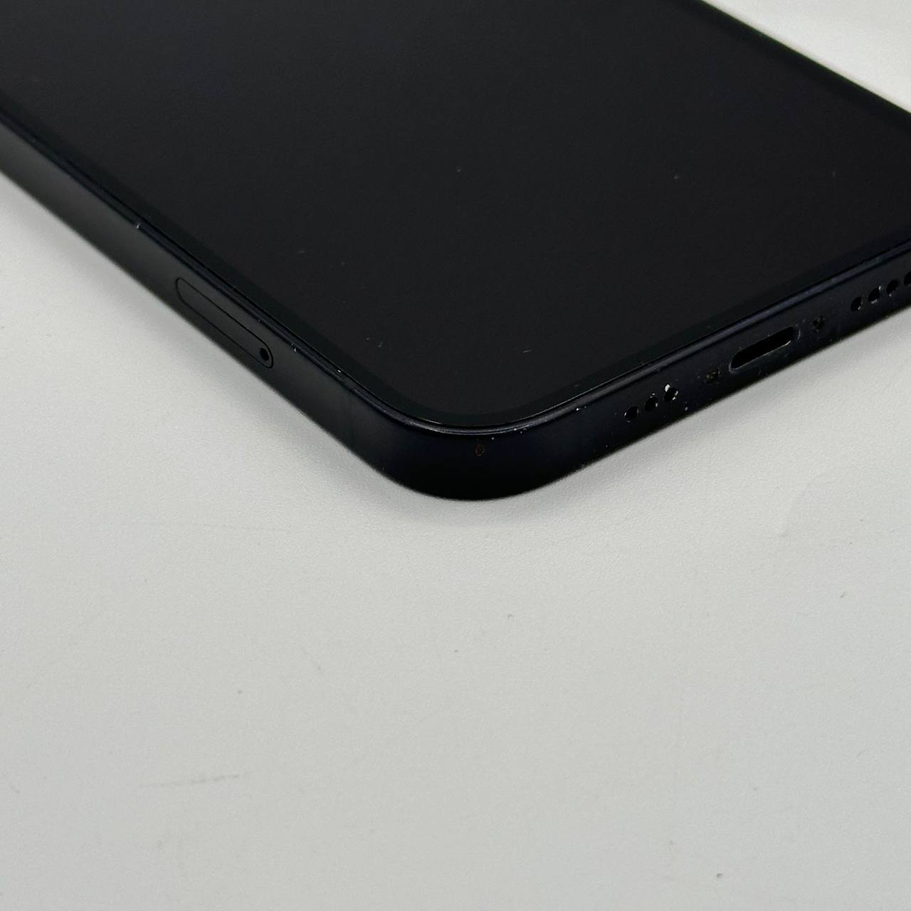 Apple iPhone 12 64GB Black