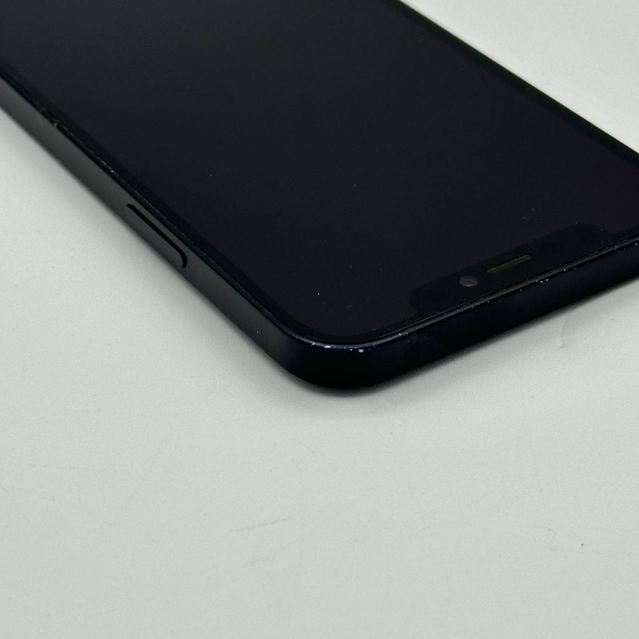 Apple iPhone 12 64GB Black