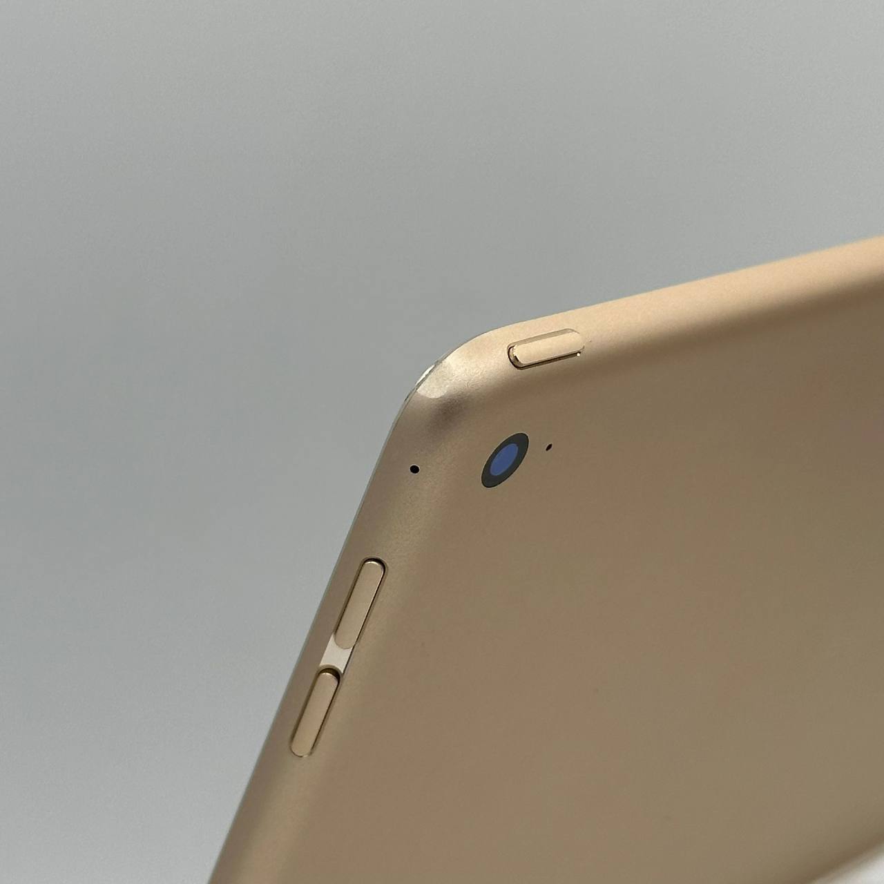 Apple iPad Air 2nd Gen (WiFi Only) 16GB Gold