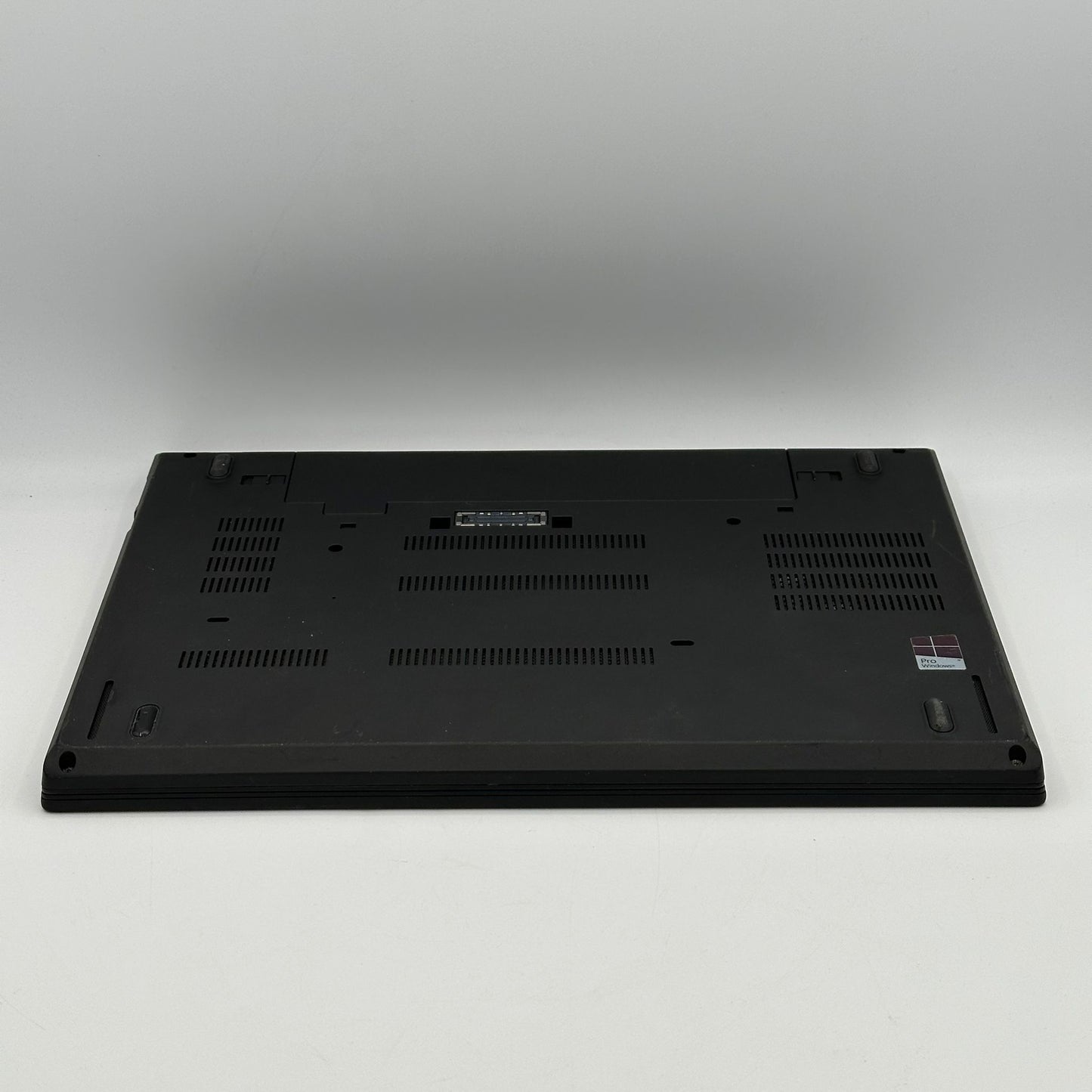 Lenovo ThinkPad T470 14" i5-6200U 2.3GHz 20GB RAM 500GB HDD