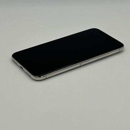 Apple iPhone X 64GB White