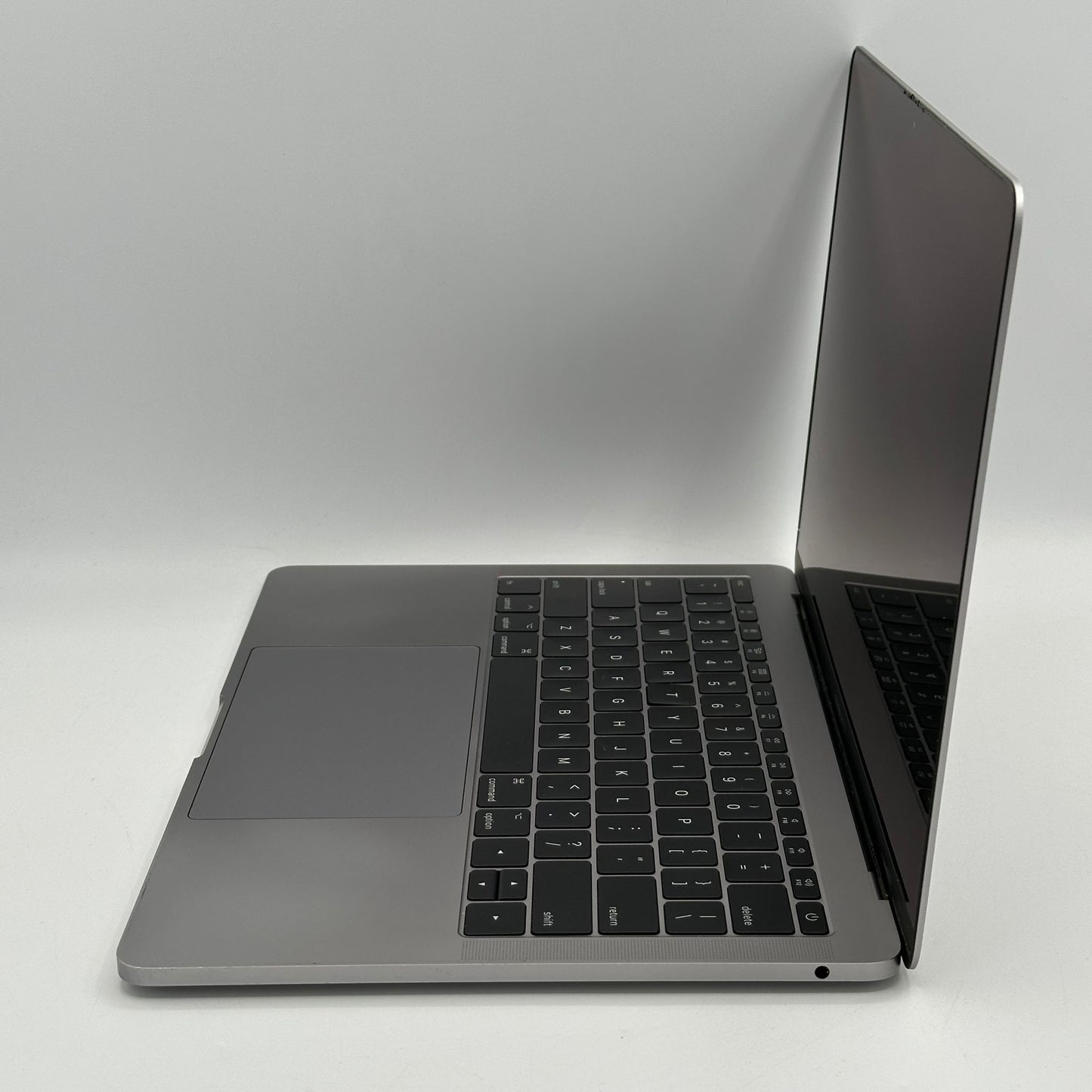 Apple MacBook Pro (2017) 13.3" i5 2.3GHz 16GB RAM 500GB SSD Space Gray