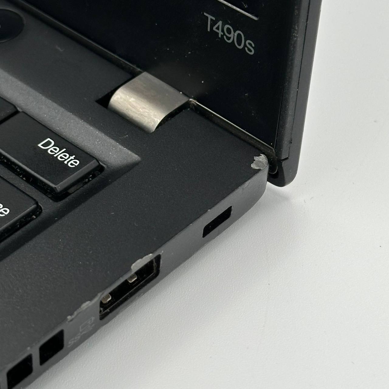 Lenovo ThinkPad T490s 14" i5-8265U 8GB RAM 256GB SSD